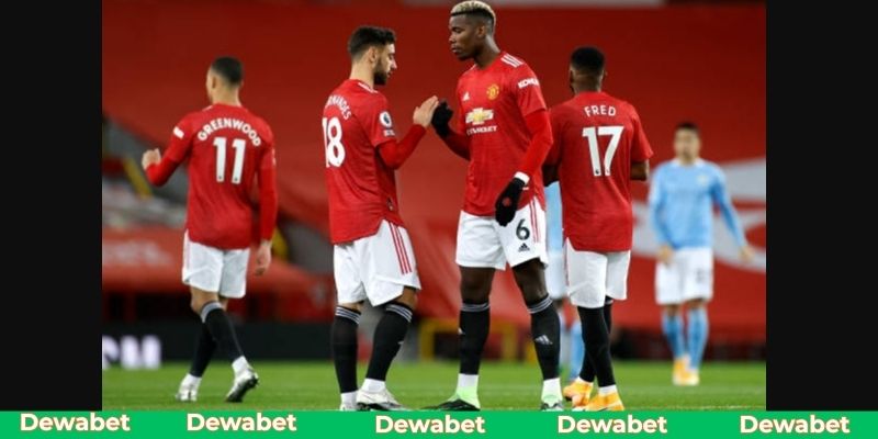Derby Manchester bất phân thắng bại mang tầm ảnh hưởng to lớn